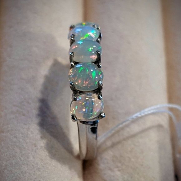 Ethiopian Welo Opal 5-Stone Ring - Picture 3 of 5